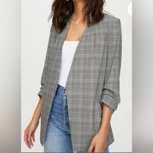 Aritzia Babaton Women's Plaid Hip Power Blazer Jacket Size 6